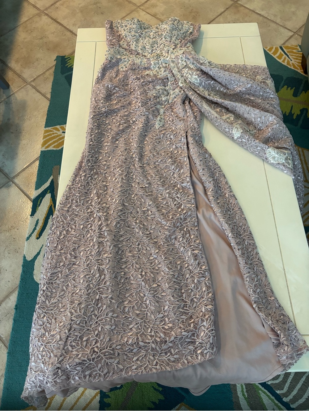 Catwalk Couture Lilac (lavender) Lace Embellished Evening Gown 6 - Picture 15 of 17
